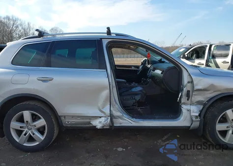 2012 Volkswagen Touareg Vr6 Lux from USA, damaged, VIN WVGFF9BPXCD005447